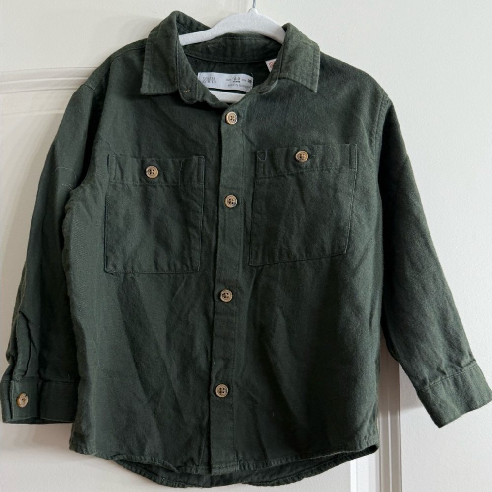 Kids Dark Green Button-Up Shirt size 2/3